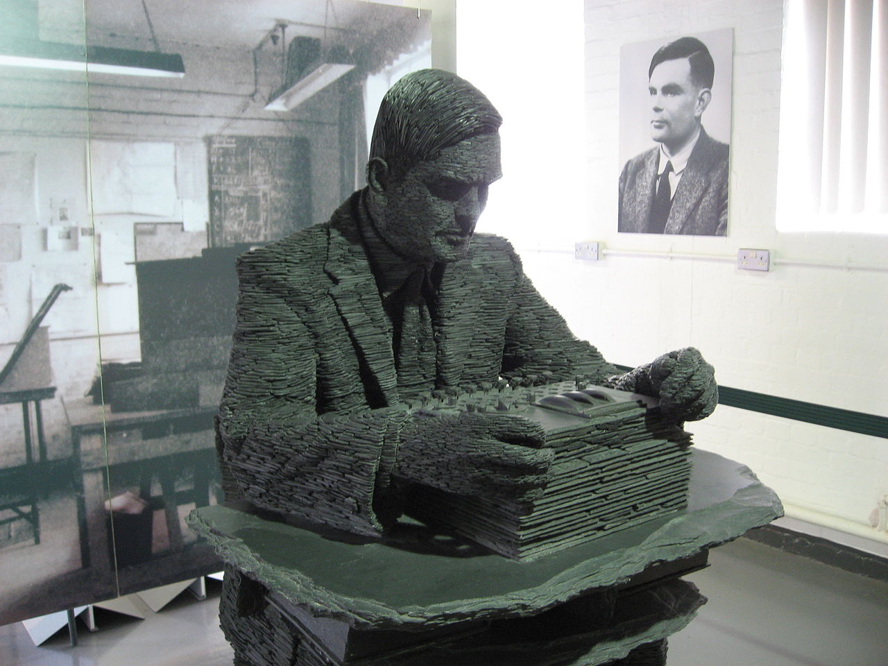 Alan Turing socha