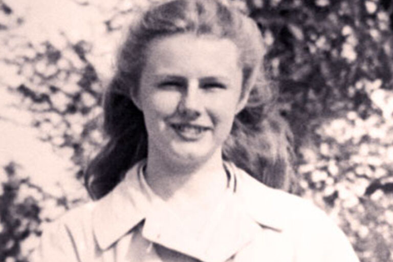 Paula Jean Welden